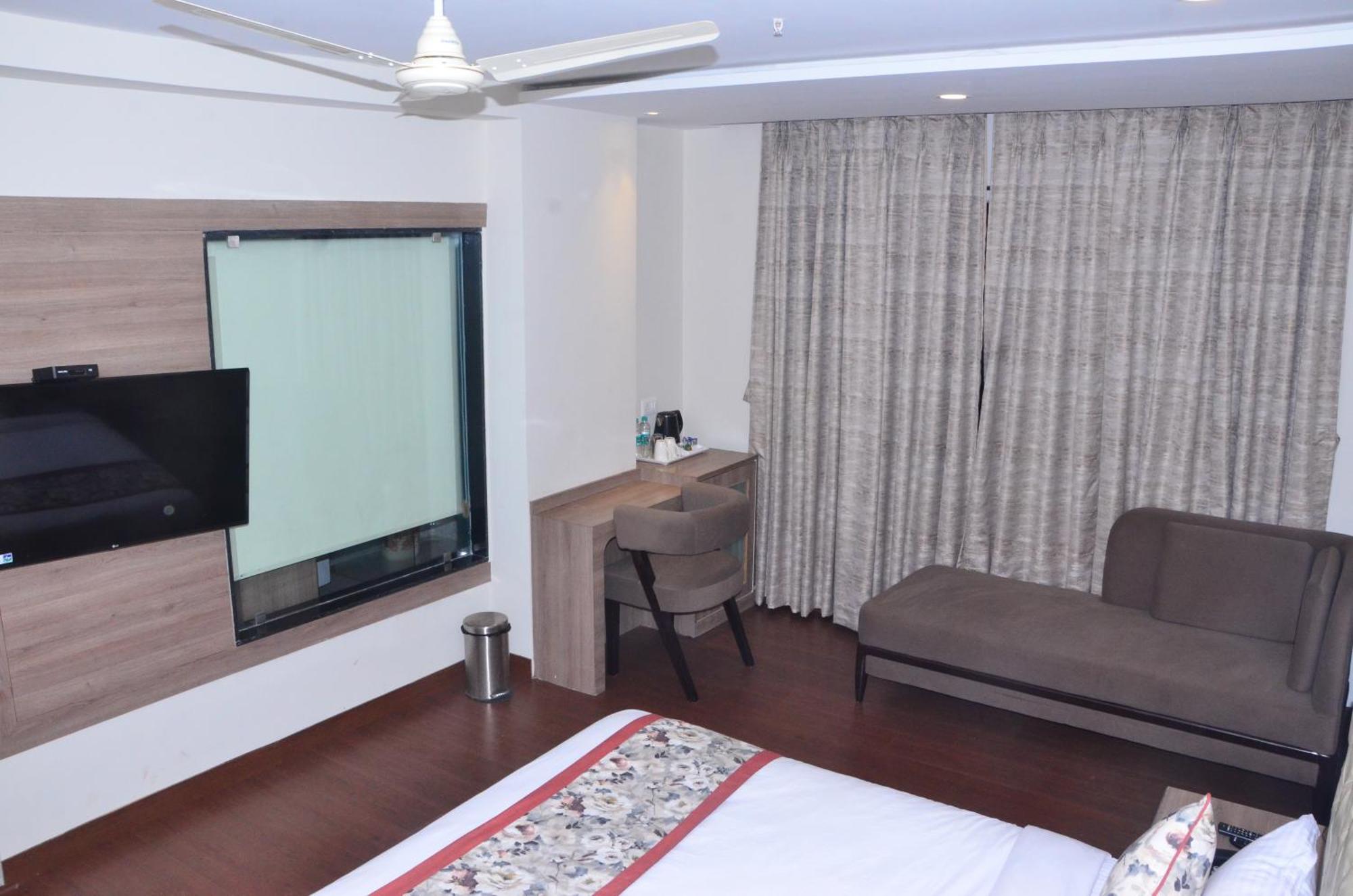 Hotel Nand Residency Ghazipur Exterior photo